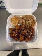 Best Sesame Chicken Combo 芝麻鸡 in Taylorsville, UT